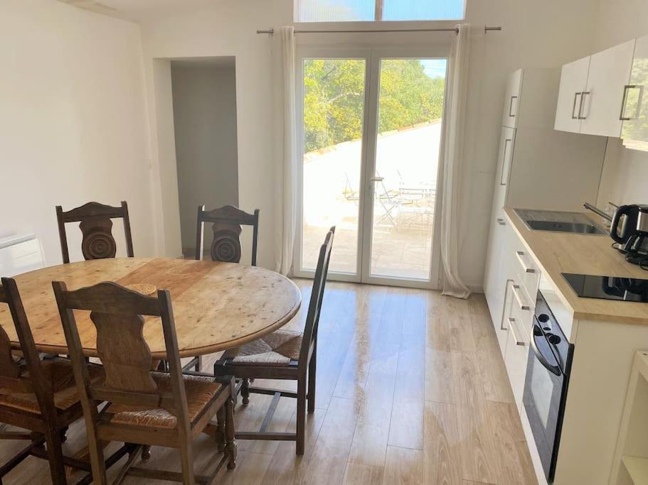 Appartamento Le Domaine De Gaia Aix-en-Provence Esterno foto